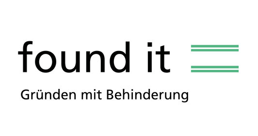 Logo von found it = in schwarzer Schrift mit grünem = Zeichen. Unter dem Logo steht der Untertitel Gründen mit einer Behinderung | © found it =