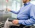 Foto: Andi Weiland DIe Richtige Höhe bei Bedienelementen an Aufzügen ist für Menshcen in einem Rollstuhl wichtig | © Andi Weiland gesellschaftsbilder